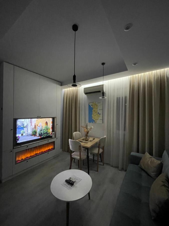 Scandi Apartaments Дуррес Екстер'єр фото