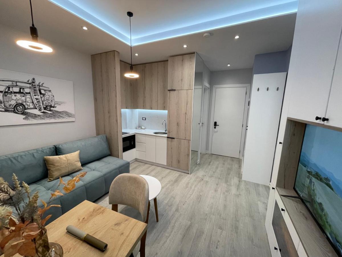 Scandi Apartaments Дуррес Екстер'єр фото