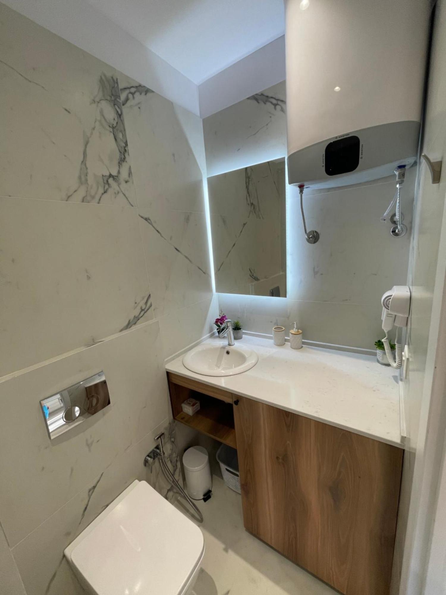 Scandi Apartaments Дуррес Екстер'єр фото