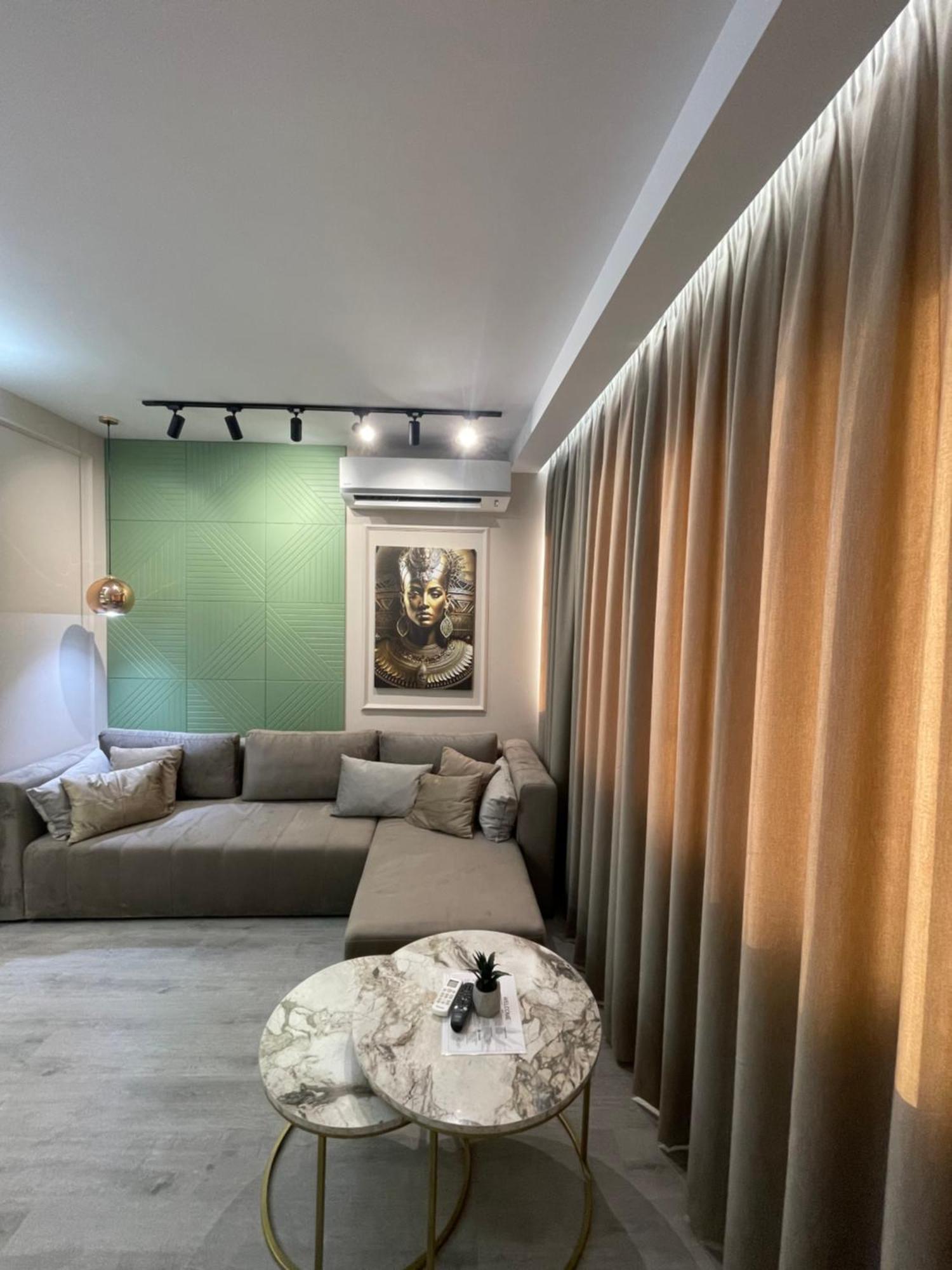 Scandi Apartaments Дуррес Екстер'єр фото