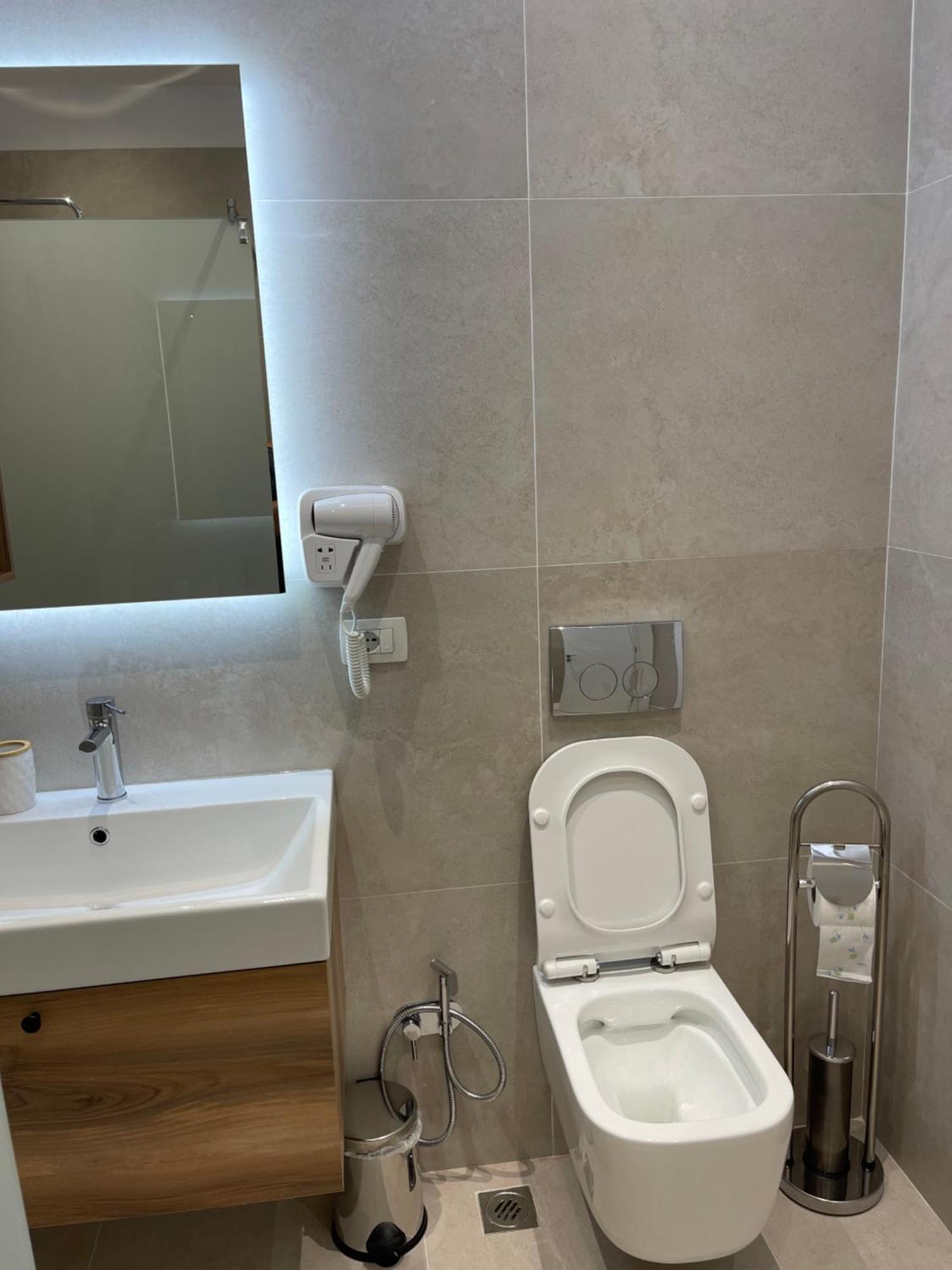 Scandi Apartaments Дуррес Екстер'єр фото