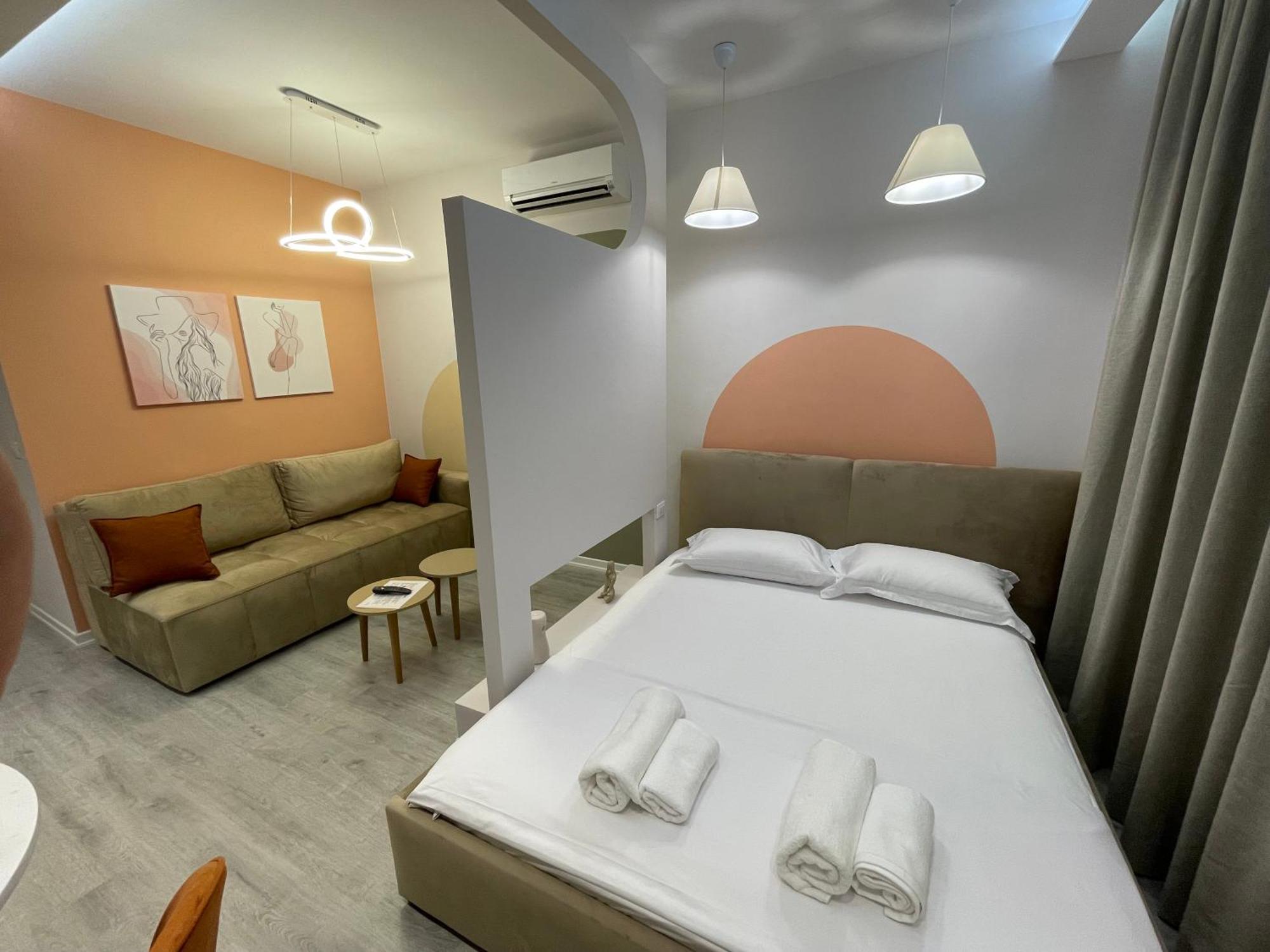 Scandi Apartaments Дуррес Екстер'єр фото
